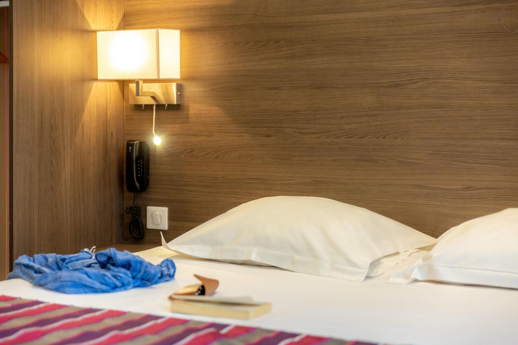 Hotel Terminus Saint-Charles Марсилия Екстериор снимка