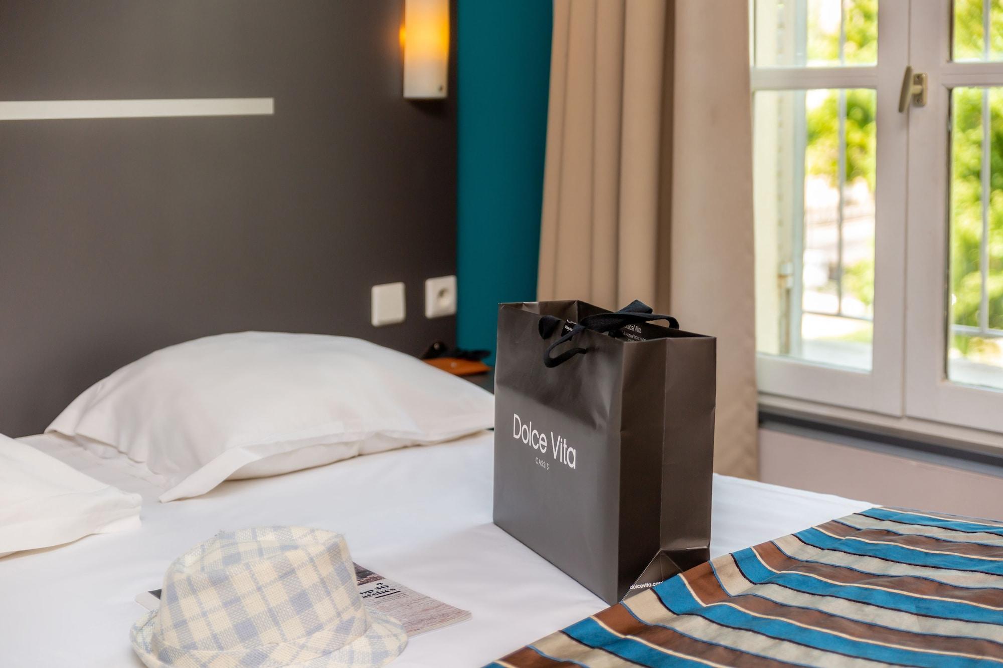 Hotel Terminus Saint-Charles Марсилия Екстериор снимка
