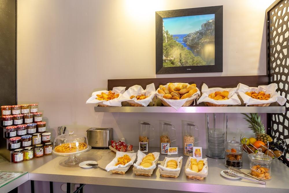 Hotel Terminus Saint-Charles Марсилия Екстериор снимка
