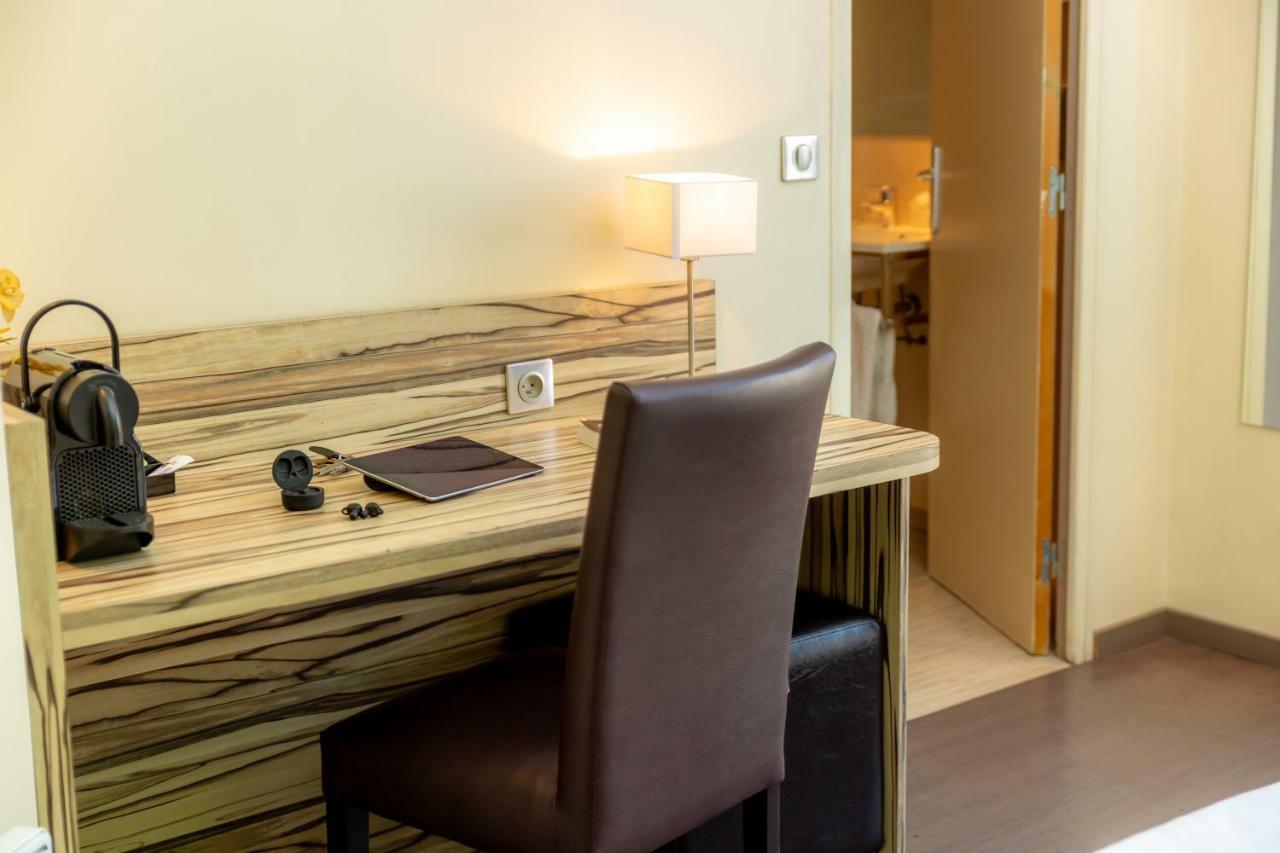 Hotel Terminus Saint-Charles Марсилия Екстериор снимка